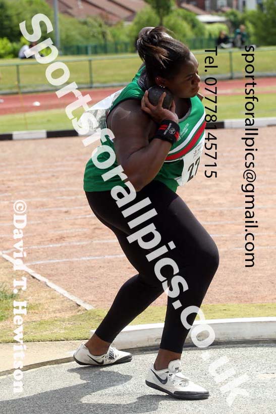 Senior womens shot putt, 2021 Northern Senior and Under-20s Champs., Leigh. Photo: David T. Hewitson/Sports for All Pics